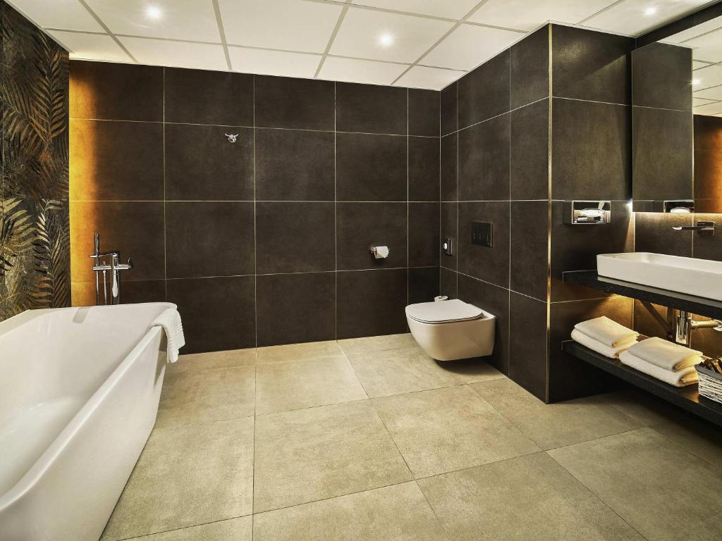 Novotel Wroclaw City - Resim 25