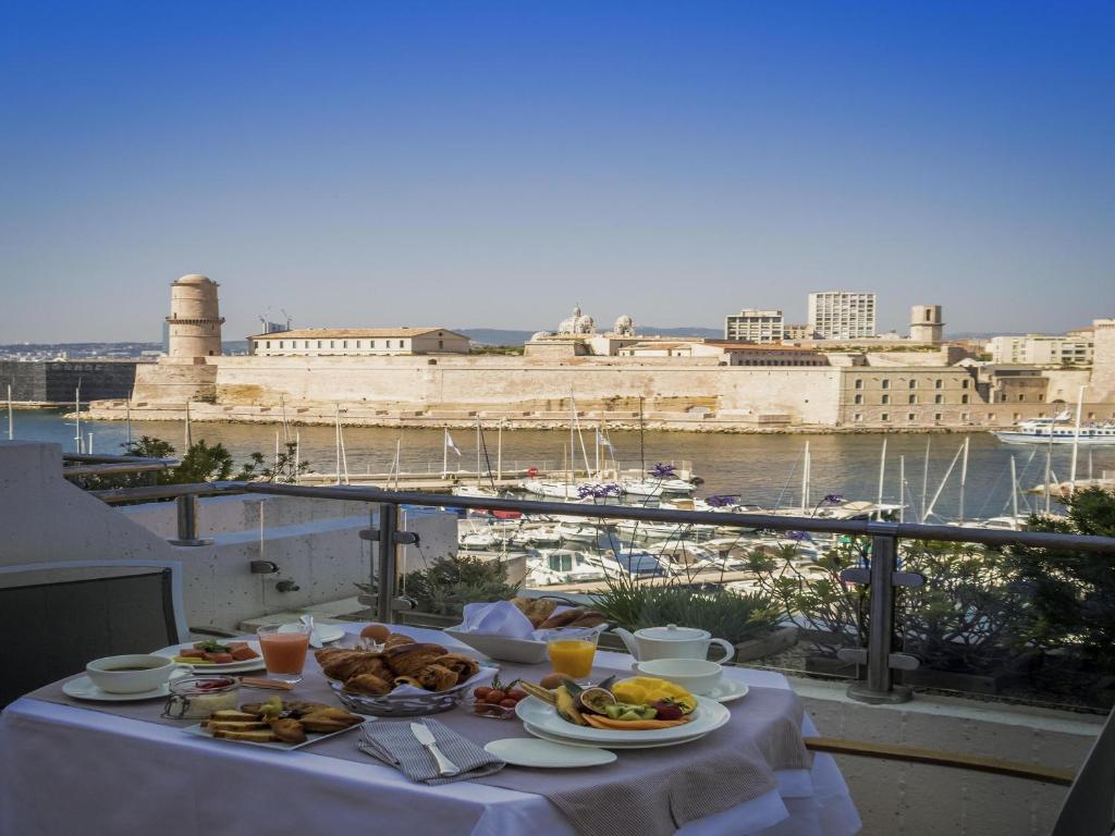Sofitel Marseille Vieux-Port - Resim 23