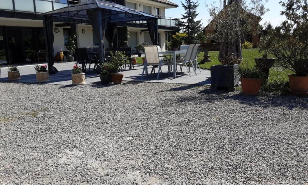 Maison d'Hôtes Sainte Hune Chambres et appartements – photo 23