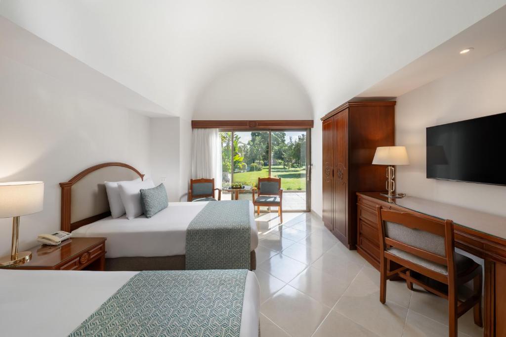 JAZ Pyramids Resort - 5