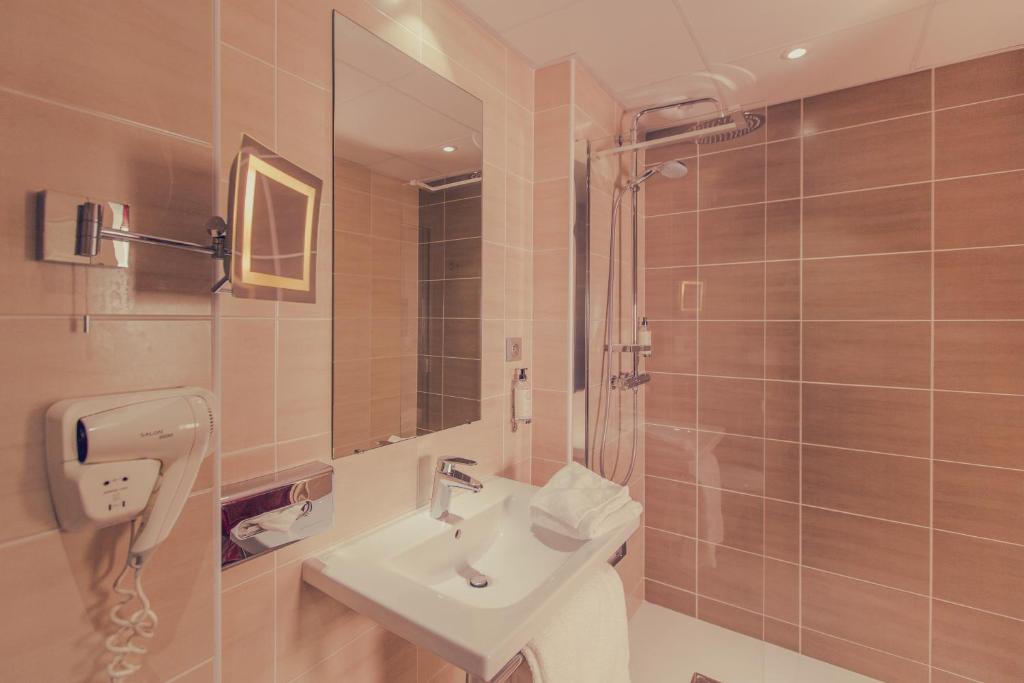 Best Western Plus Richelieu - 11
