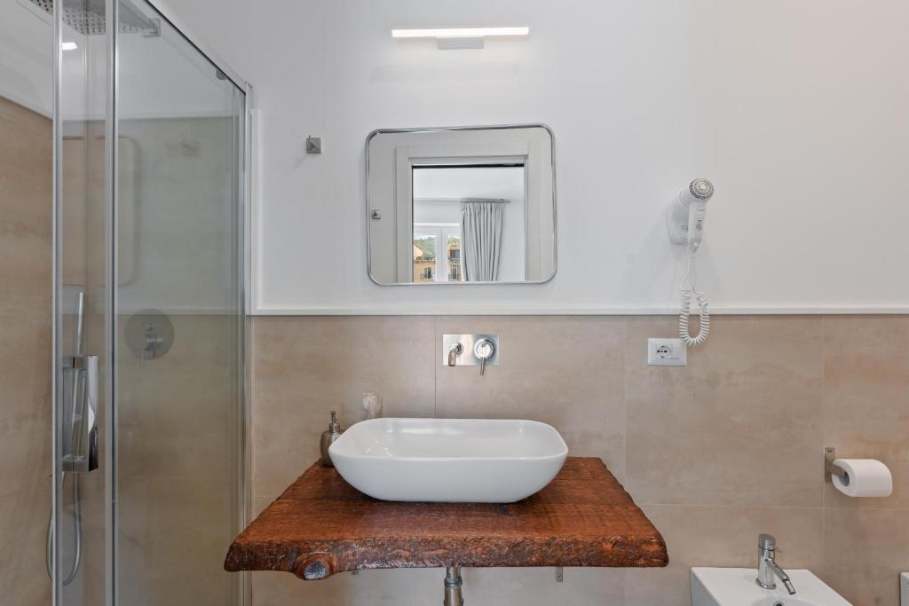 Boutique Suites 186 - 3