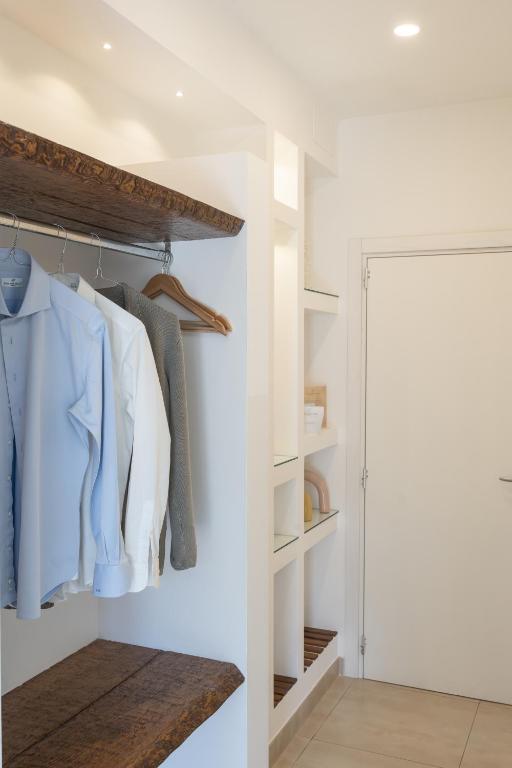 Boutique Suites 186 - 7