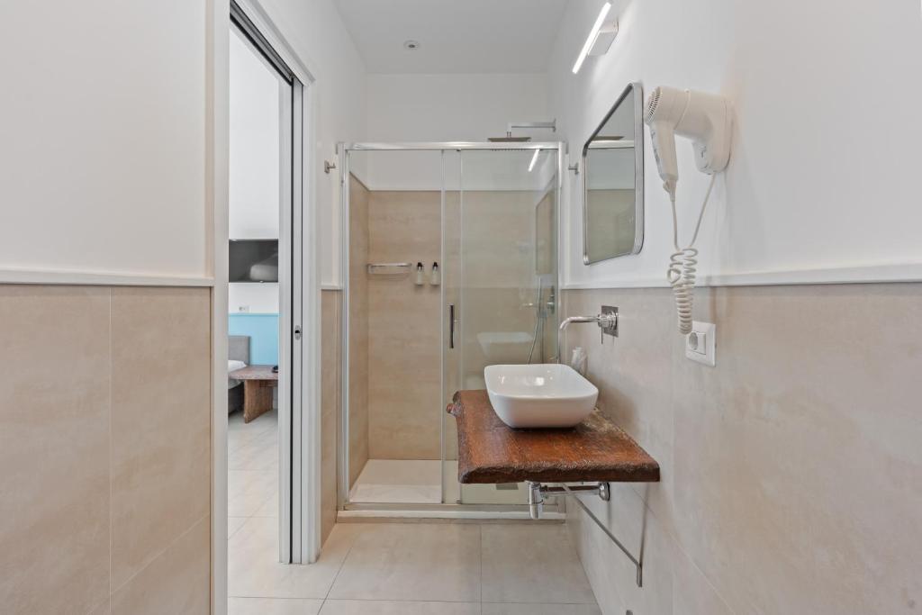 Boutique Suites 186 - 12