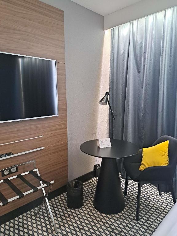 Mercure Bordeaux Centre Ville - Resim 9