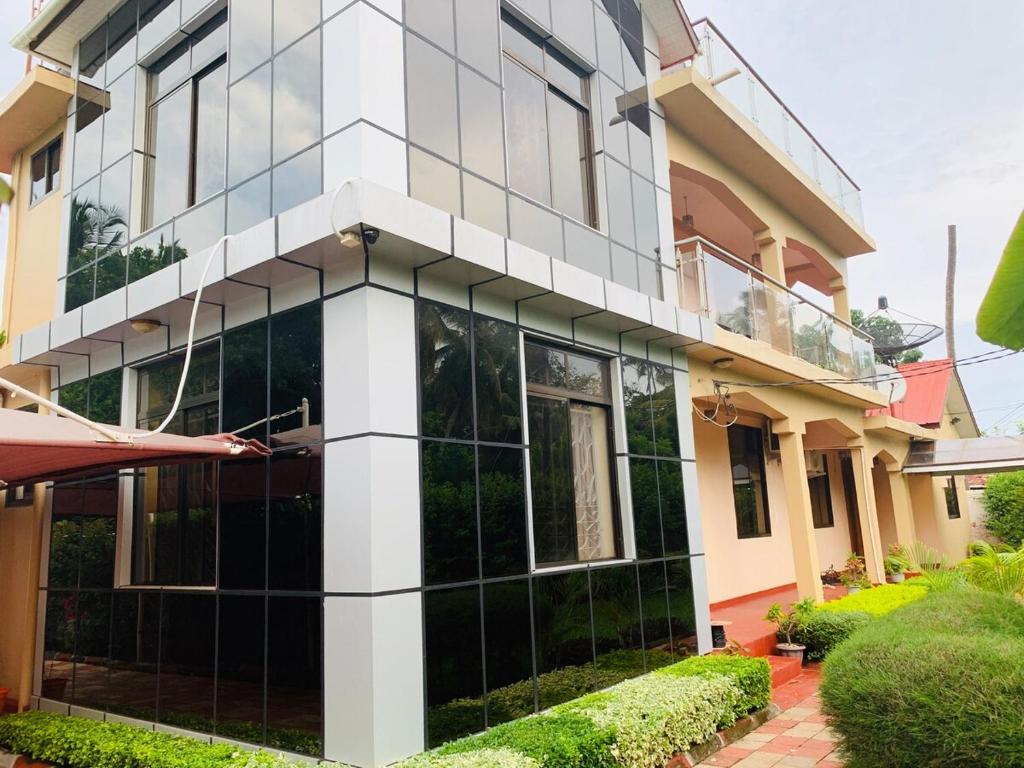 Budova, kde se prázdninový dům nachází