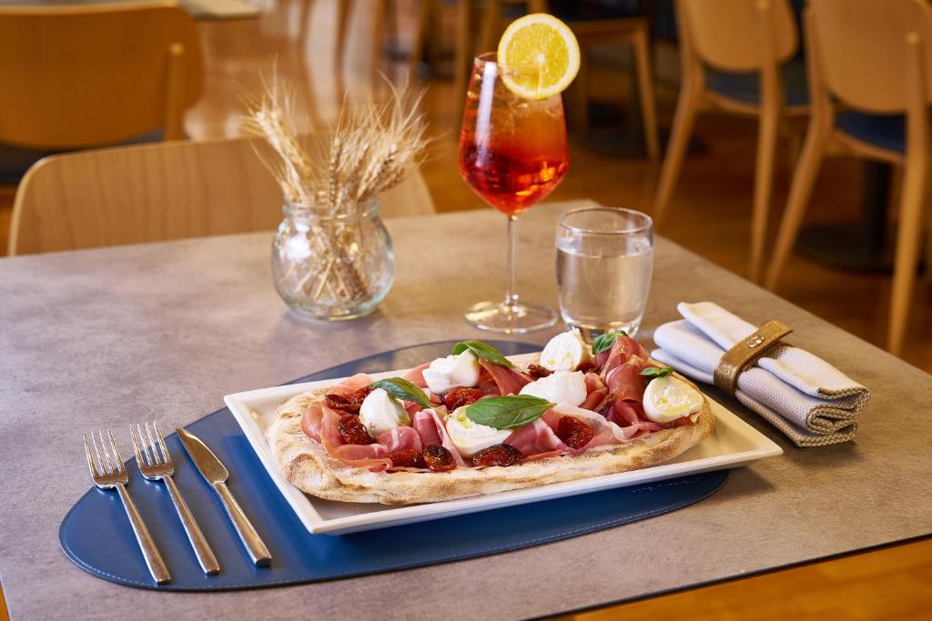 Hotel Raffaello - Resim 42