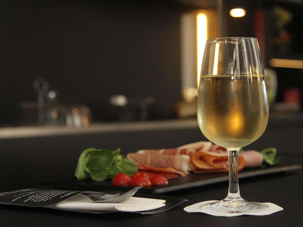 Mercure Nantes Centre Grand Hotel - Resim 43