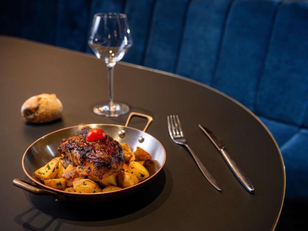 Mercure Lyon Centre Saxe Lafayette - Resim 36