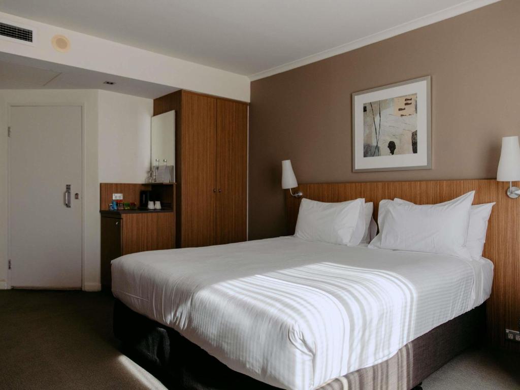Mercure Sydney Parramatta - Resim 9