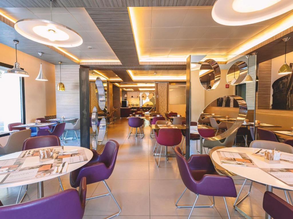 Mercure Roma Centro Colosseo - Resim 13