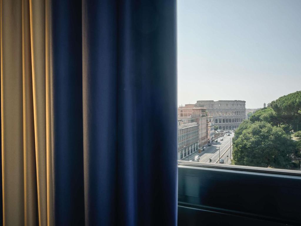 Mercure Roma Centro Colosseo - Superior Double Room With Views Of The Coliseum