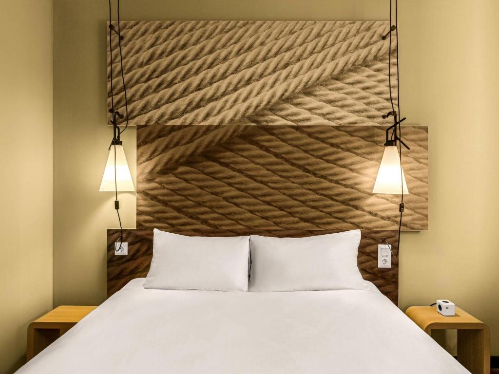 ibis Zürich City West - Resim 8