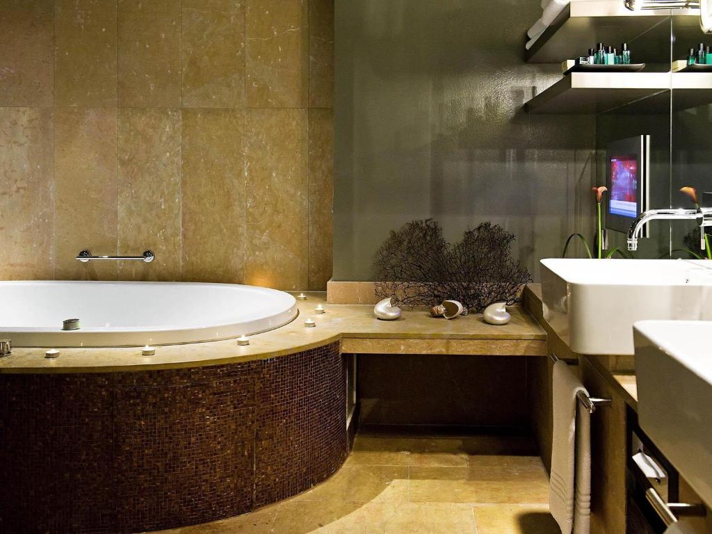 Sofitel Munich Bayerpost - Resim 35