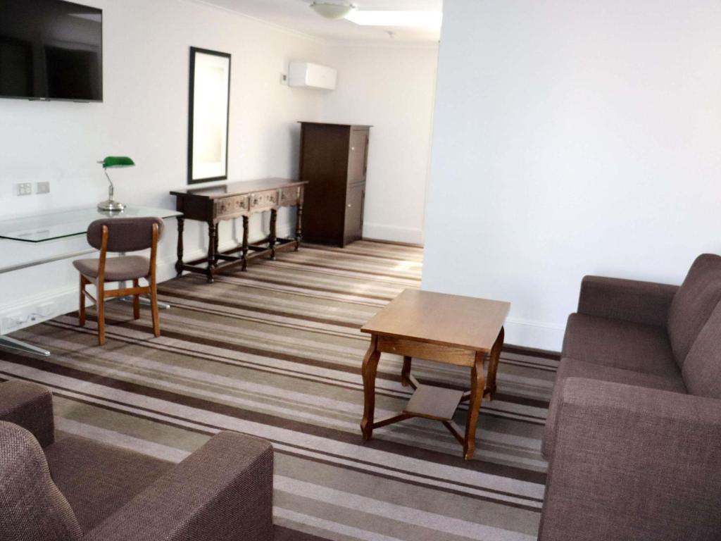 Mercure Canberra - Resim 30