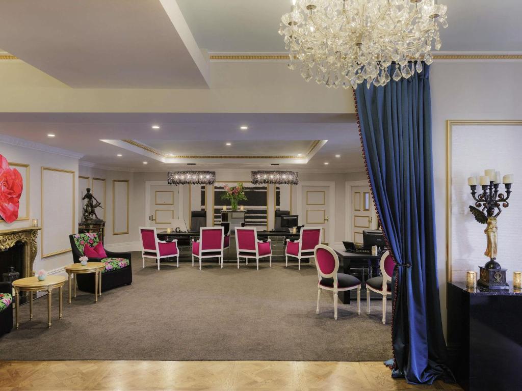 Sofitel Queenstown Hotel & Spa - Resim 9