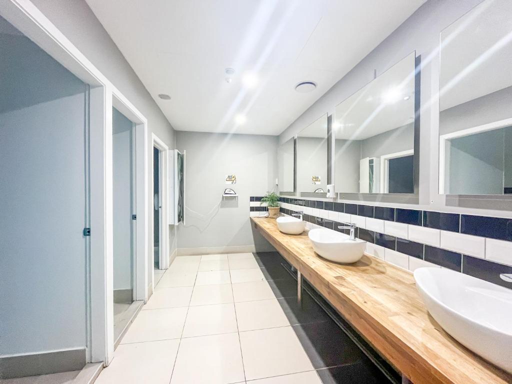 Stars Hostel - Resim 13