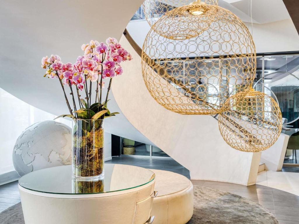 Pullman Brussels Centre Midi - Resim 4