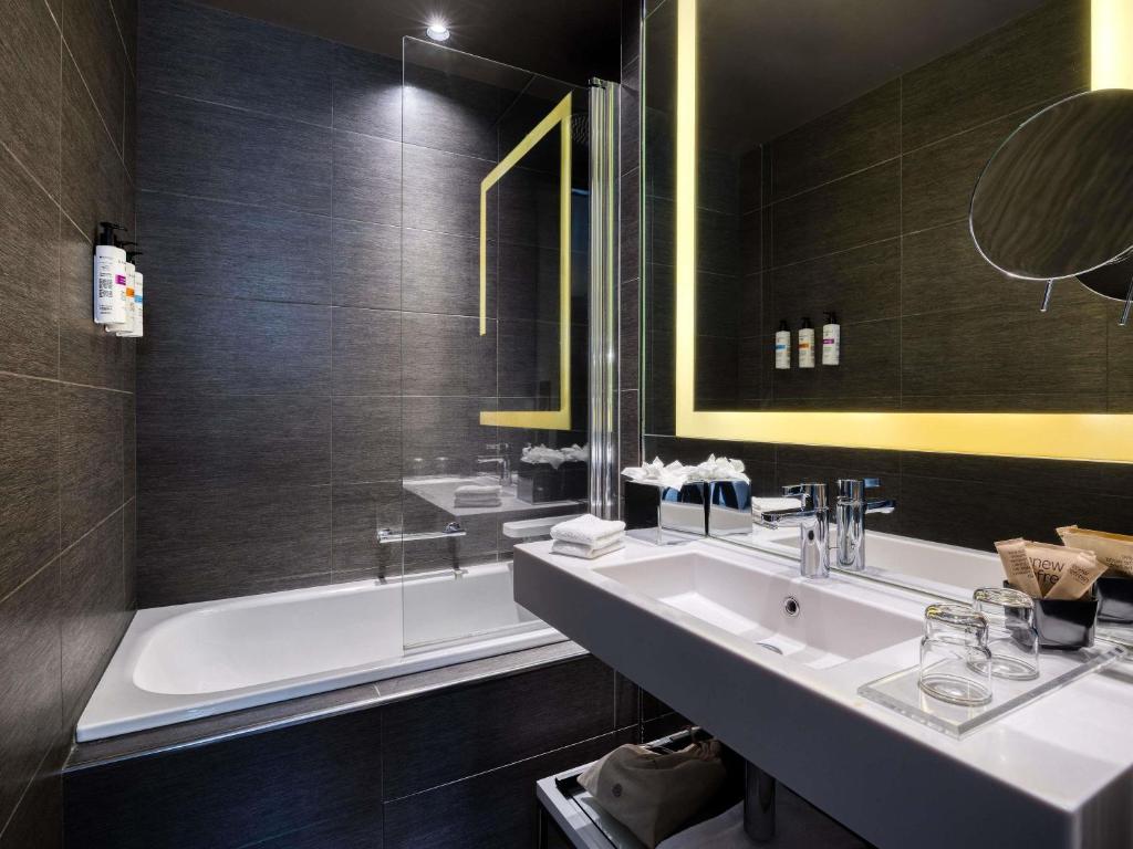 Pullman Brussels Centre Midi - Resim 39