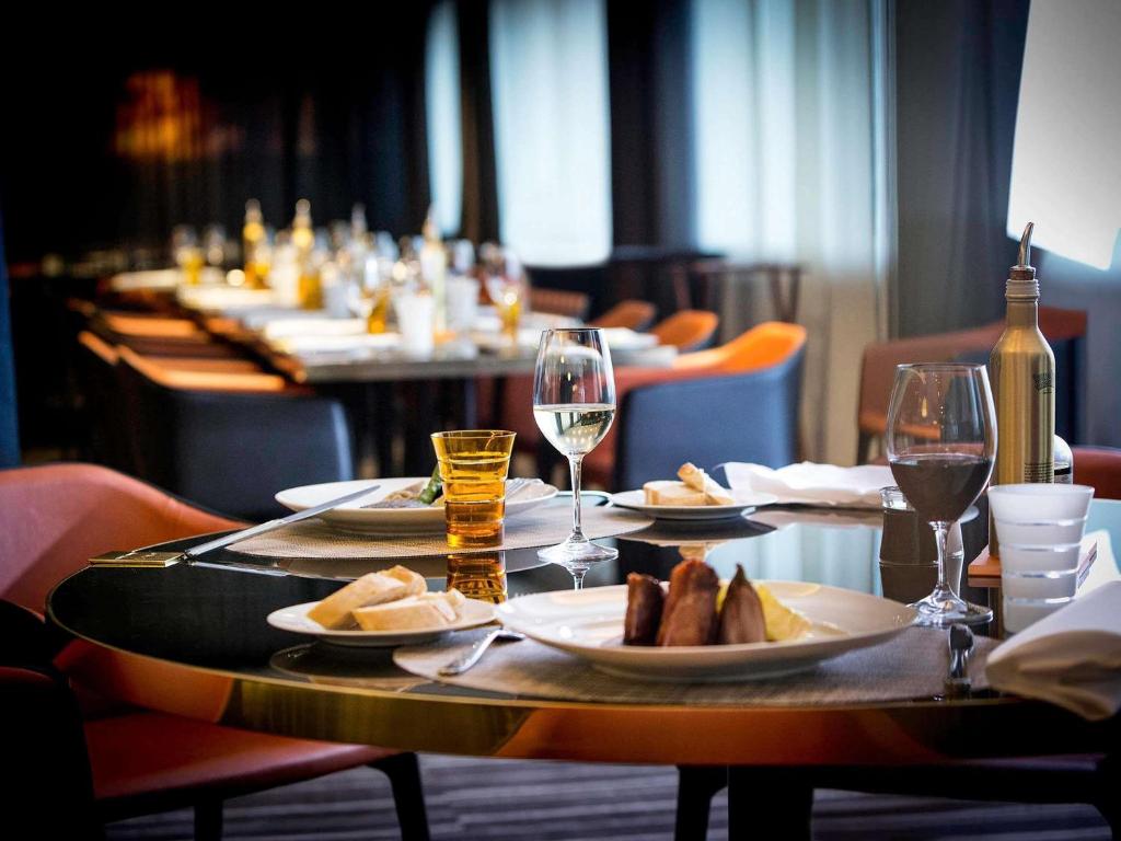 Pullman Brussels Centre Midi - Resim 45