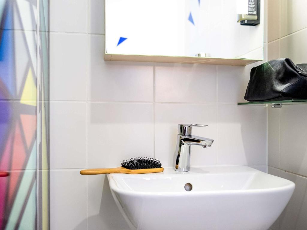 ibis Styles Paris Maine Montparnasse - Resim 24