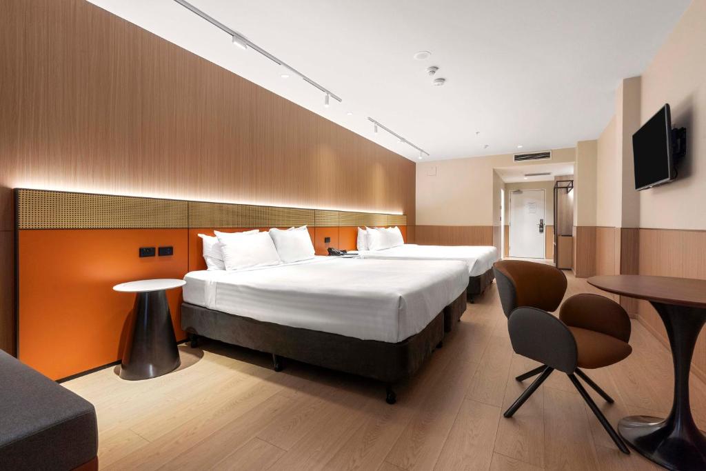 
Superior Family Room
