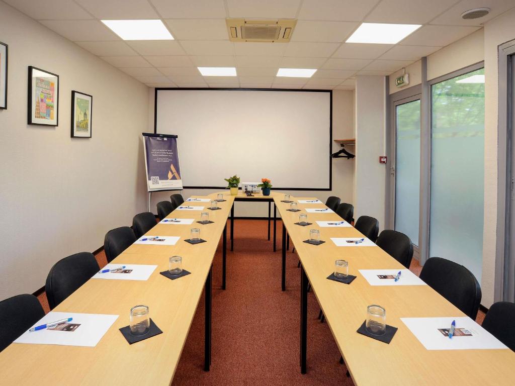 ibis budget Toulouse Centre Gare - Resim 34