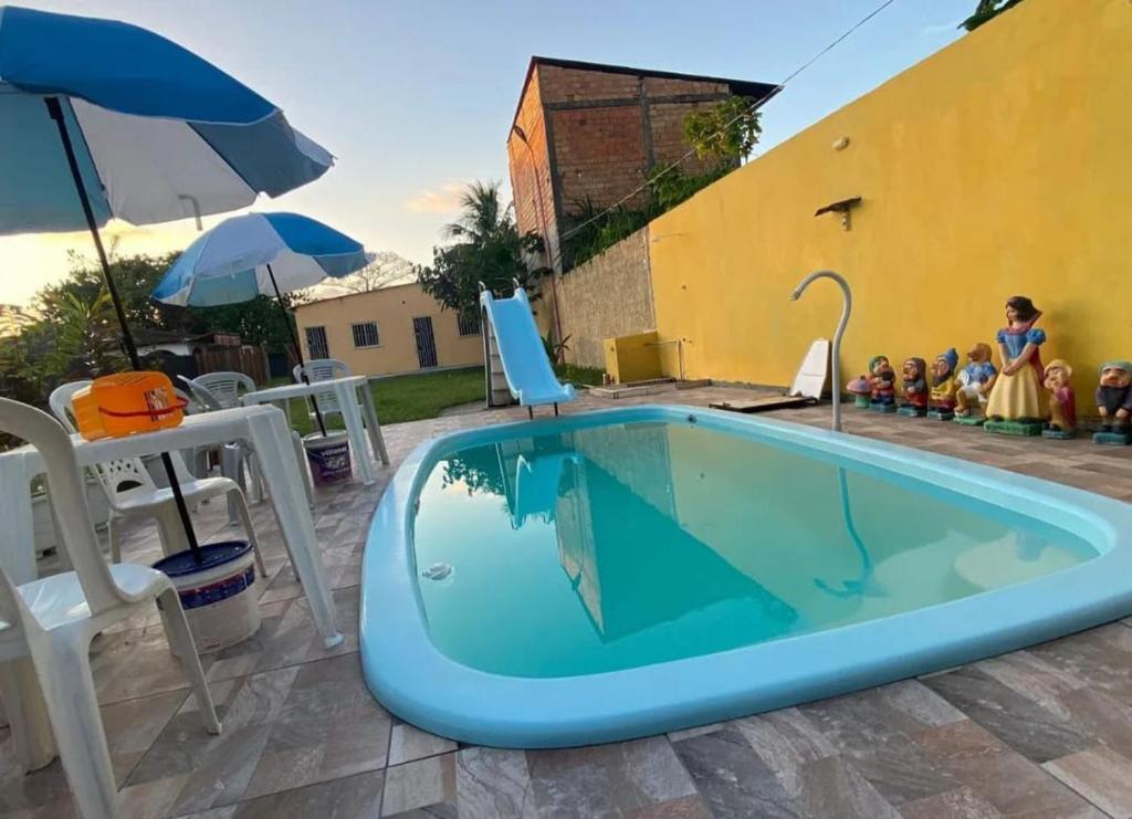 Swimmingpoolen hos eller tæt på Casa de praia em Mosqueiro 60km de Belém para COP30