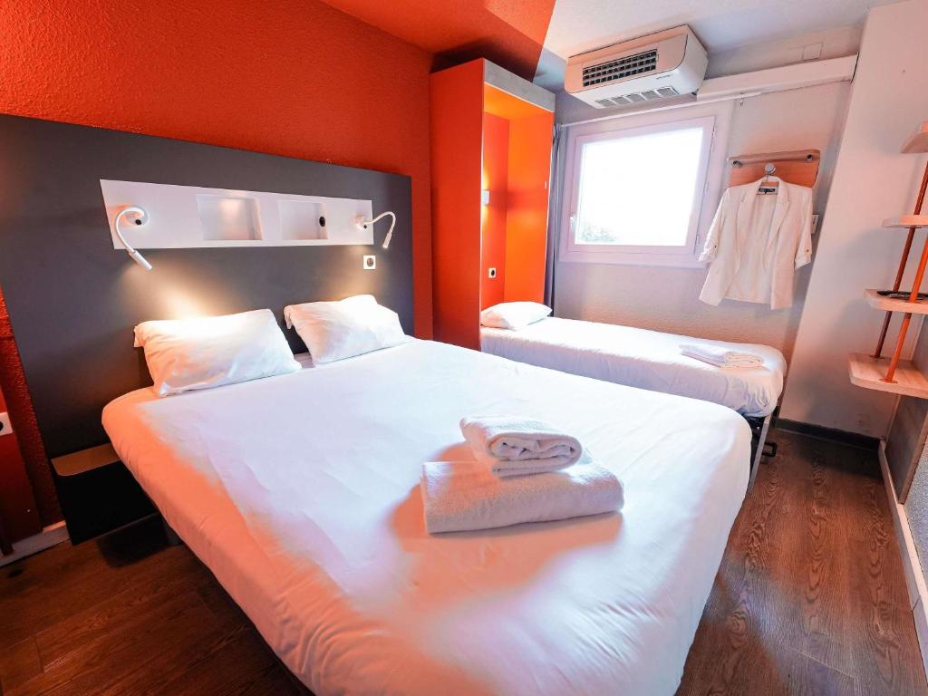 ibis budget Marseille Vieux Port - Resim 21