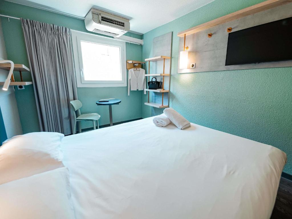 ibis budget Marseille Vieux Port - Resim 24