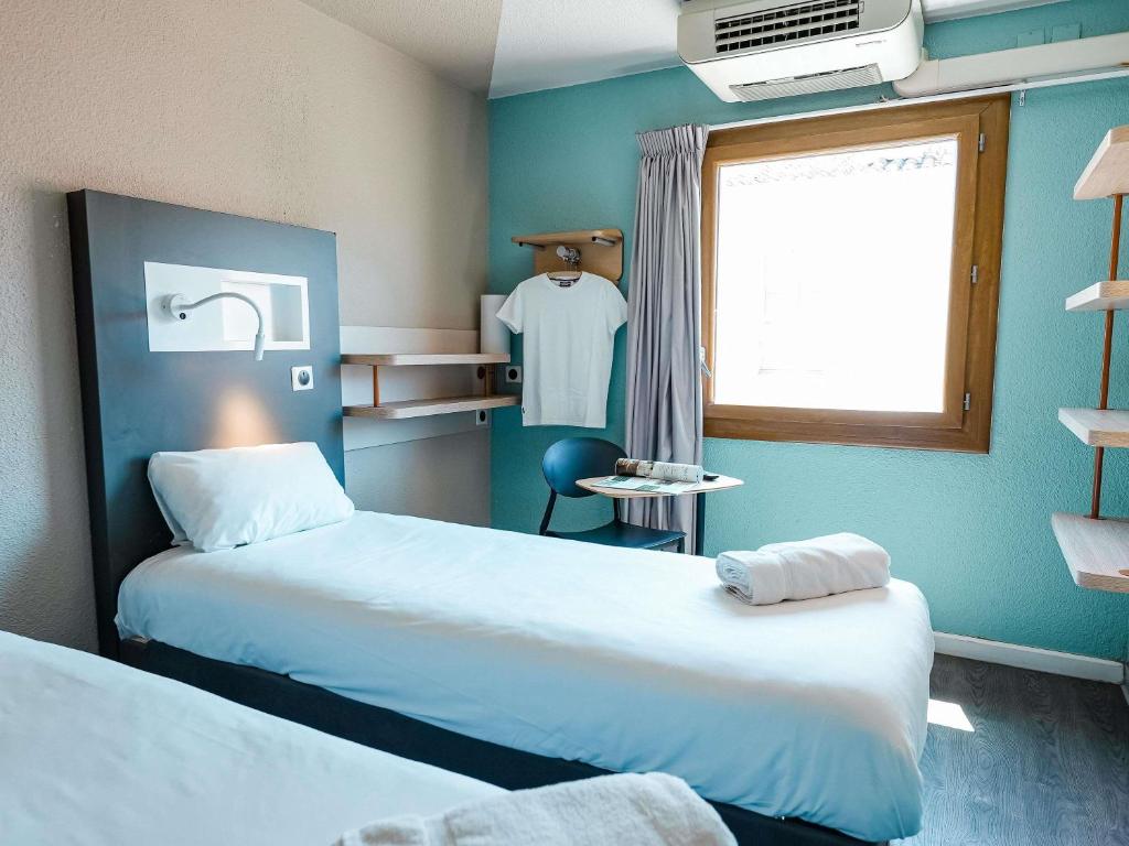 ibis budget Marseille Vieux Port - Resim 27