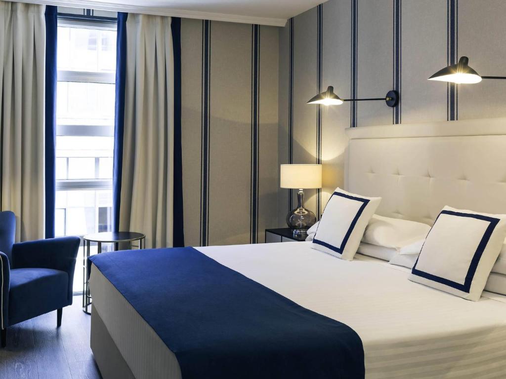 Hotel Mercure Jardines de Albia - Resim 17