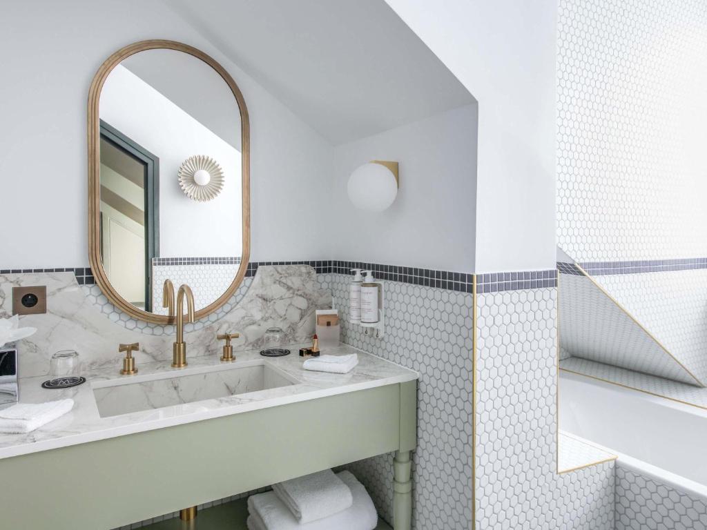 l'Echiquier Opéra Hotel Paris - MGallery Collection - Resim 23