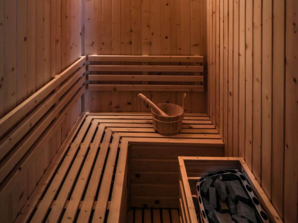 Suite Exclusive 2 Phòng Ngủ Có Phòng Xông Hơi Khô Và Quyền Sử Dụng Lounge