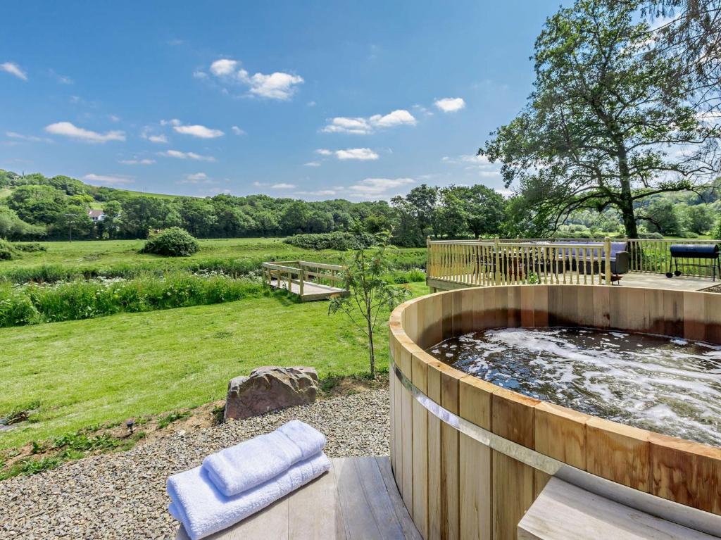 Loodusmaastik puhkemaja lähedal