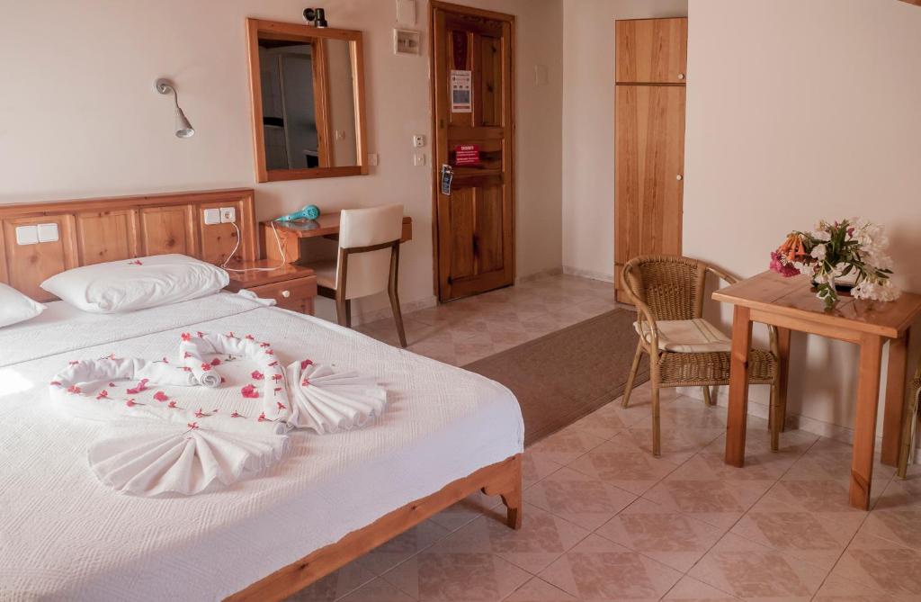 Metin Hotel - Habitación Familiar (2 Adultos + 1 Niño)