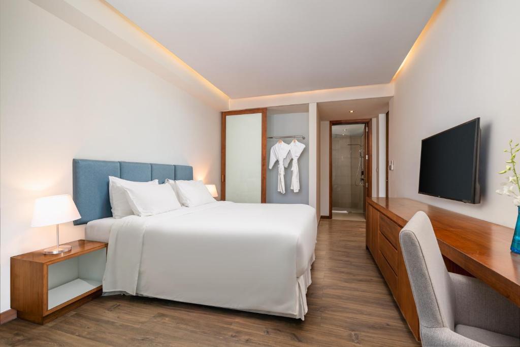 Special Offer - One-bedroom City View Suite with Balcony