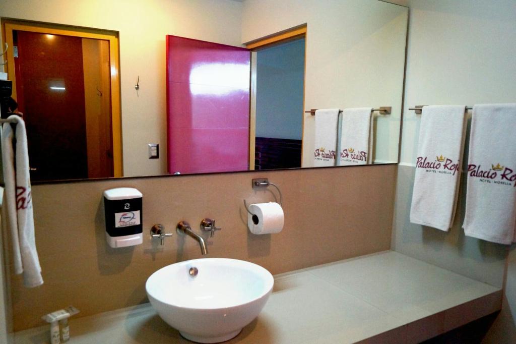 Koupelna v ubytování Palacio Rojo Hotel Familiar