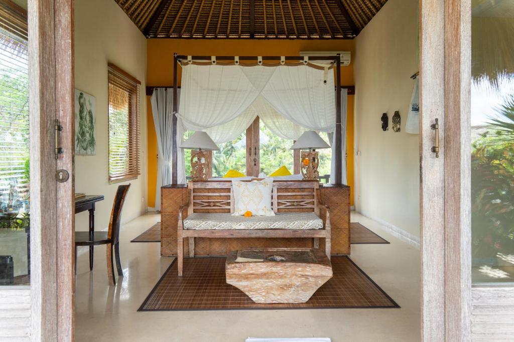 Surya Shanti Villa Sidemen - 17