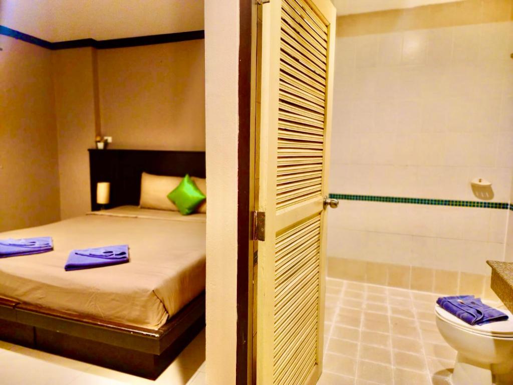 Hotel Hollywood Inn Love Patong - Resim 45