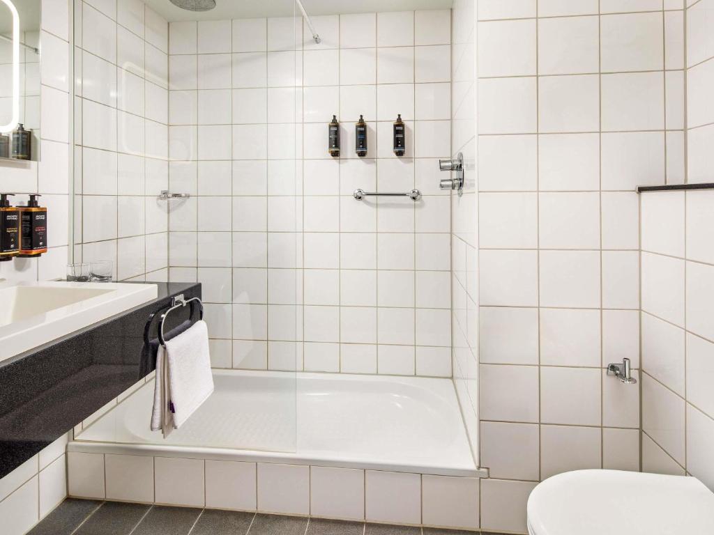 Mercure Nottingham Sherwood - Resim 3