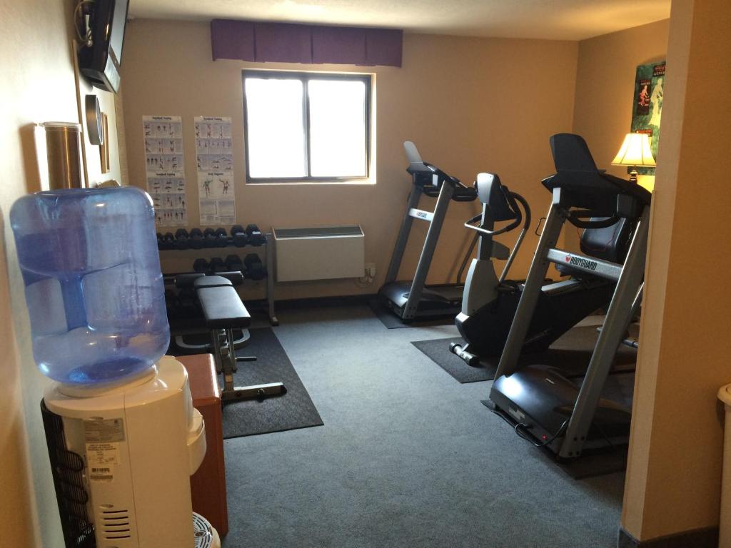 Fitness centrum a/nebo fitness zařízení v ubytování Coastal Inn Moncton/ Dieppe