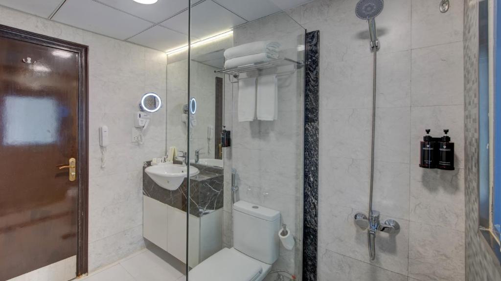 
Suite with City View
