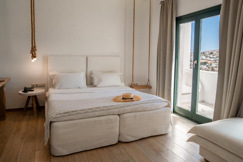 Tharroe of Mykonos Boutique Hotel - 12