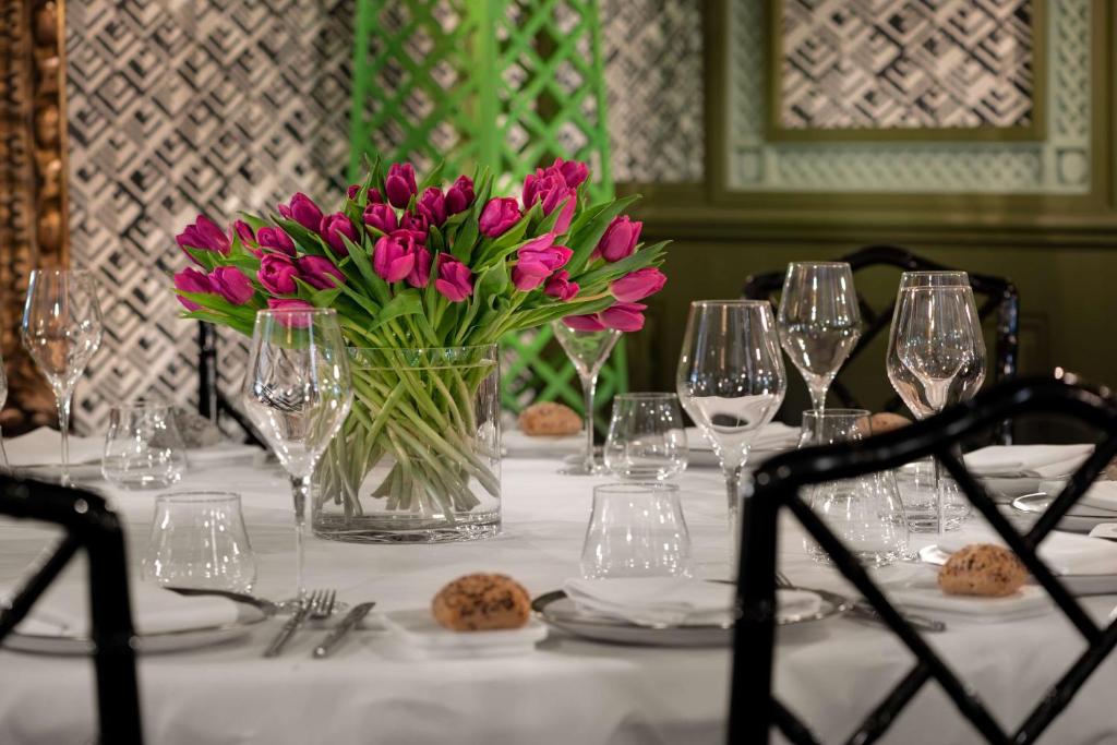 NH Collection Colón Valencia - Resim 38