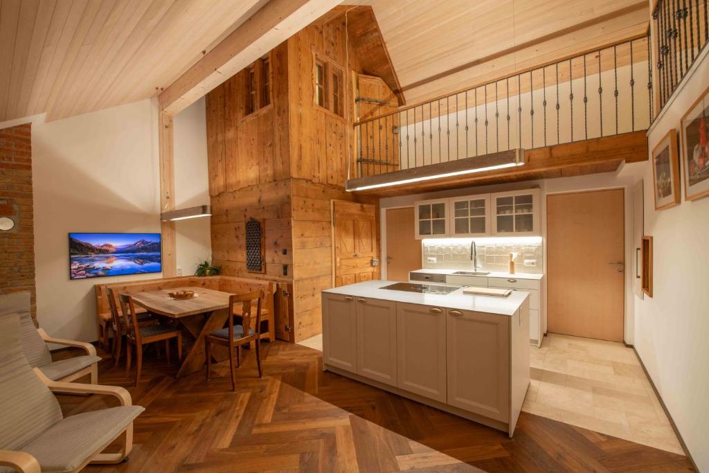 Μια τηλεόραση ή/και κέντρο ψυχαγωγίας στο Zum Schmied