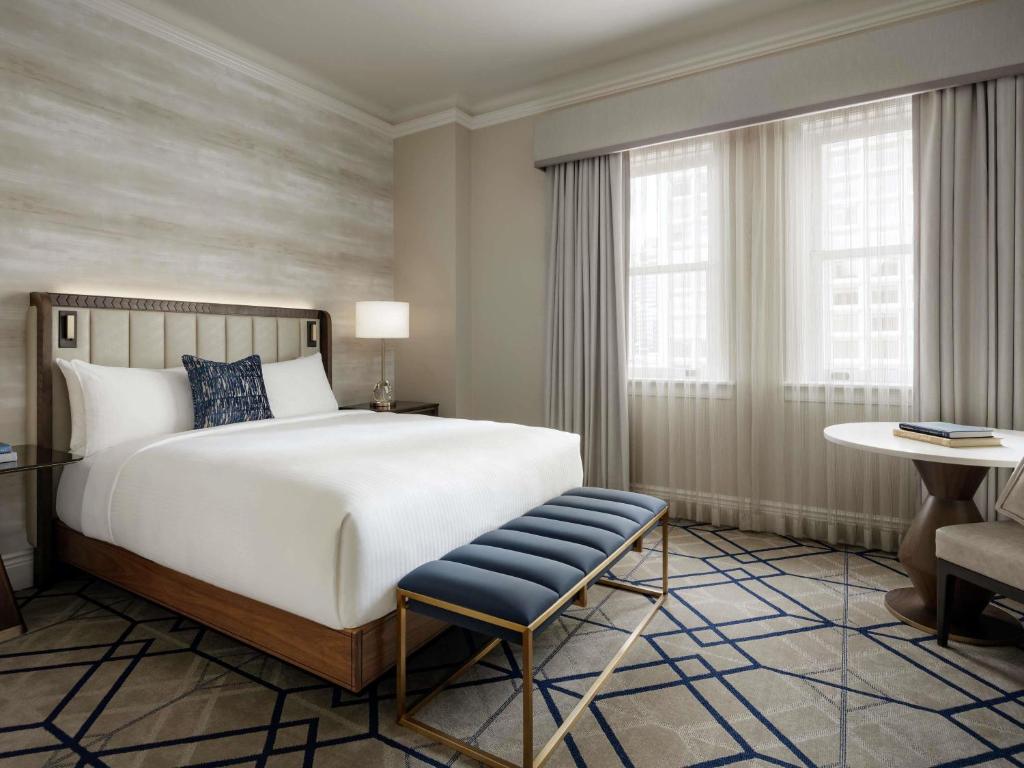 Fairmont Hotel Macdonald - Resim 7