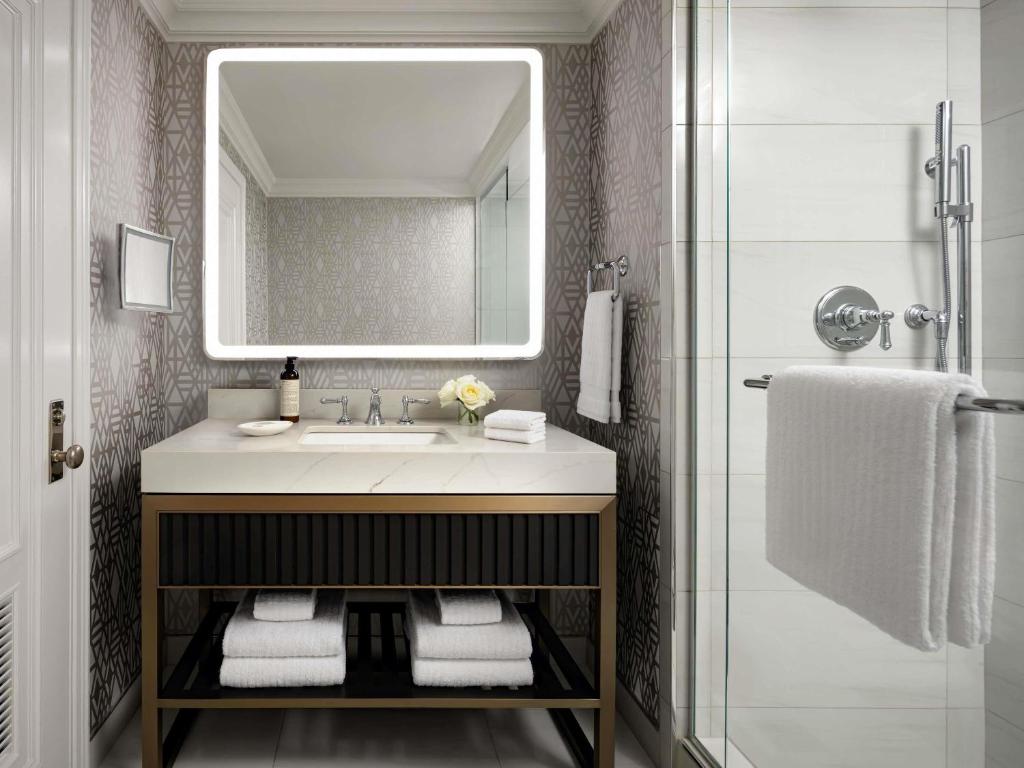 Fairmont Hotel Macdonald - Resim 27