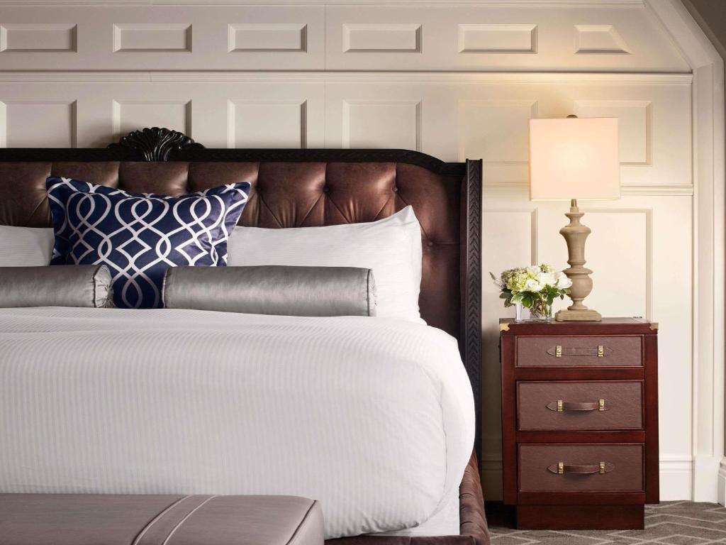 Fairmont Hotel Macdonald - Resim 35