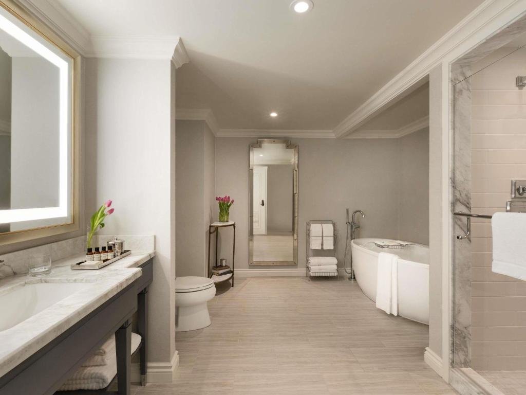 Fairmont Hotel Macdonald - Resim 37